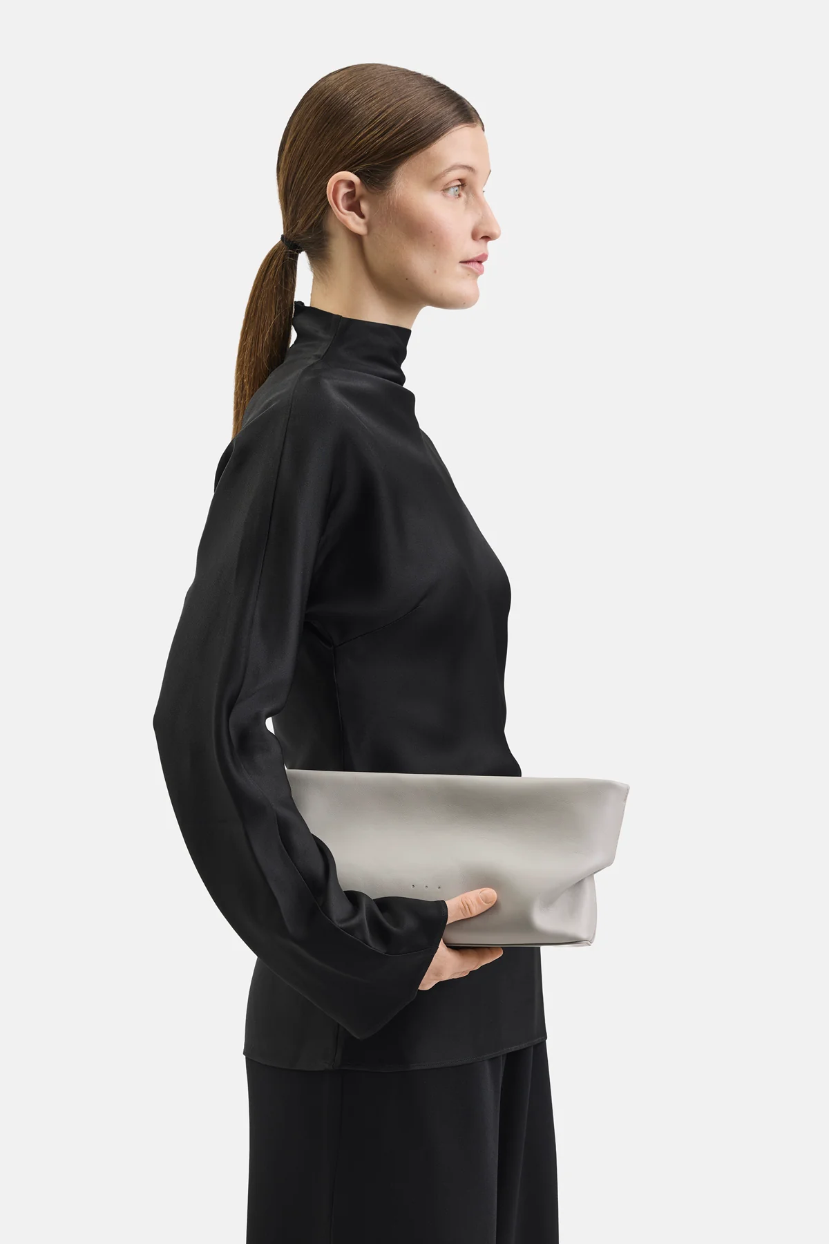 Nina Clutch - Image 6